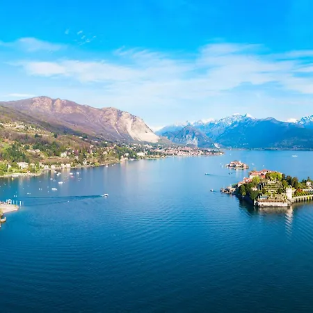 Apartment Elegant Panorama View With Pool - Happy Stresa