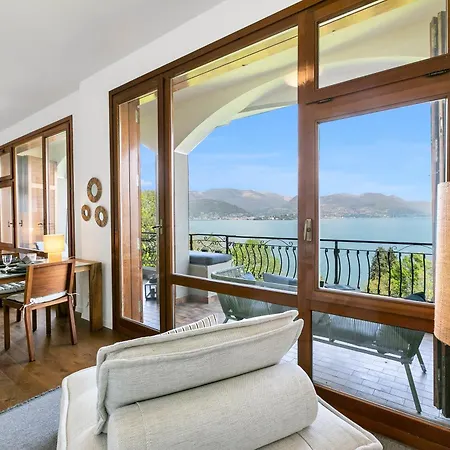 Apartment Elegant Panorama View With Pool - Happy Stresa
