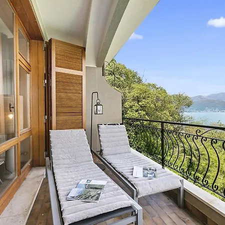 Elegant Panorama View With Pool - Happy Apartment Stresa
