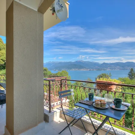 Vignolo Park Apartament *